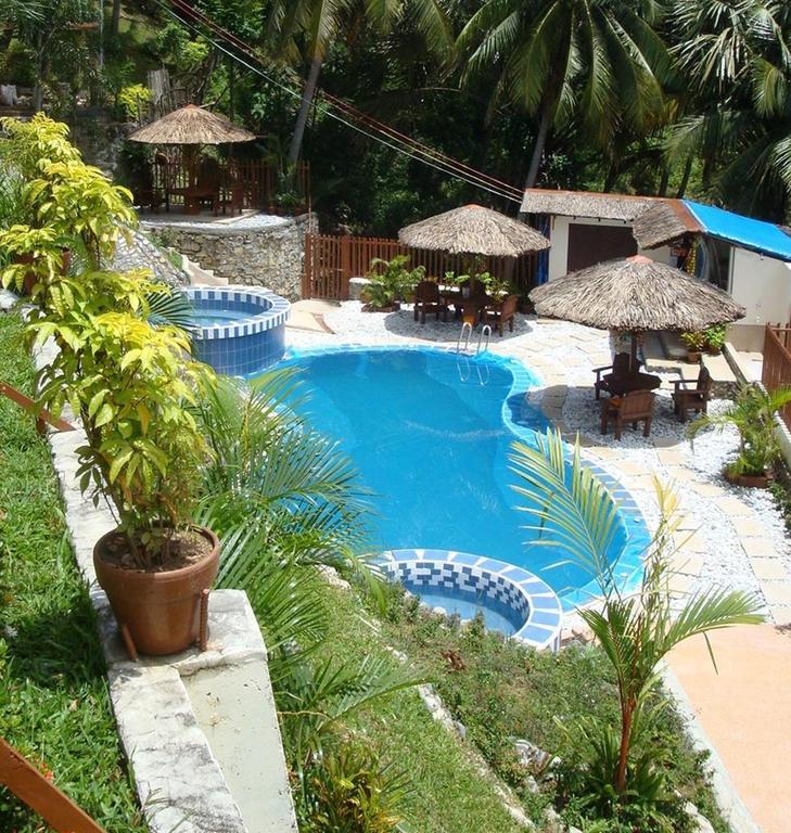 Tribal Hills Mountain Resort Puerto Galera Exterior photo