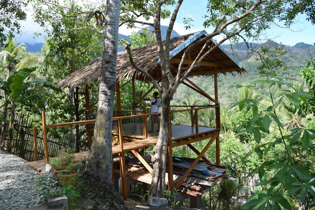 Tribal Hills Mountain Resort Puerto Galera Exterior photo